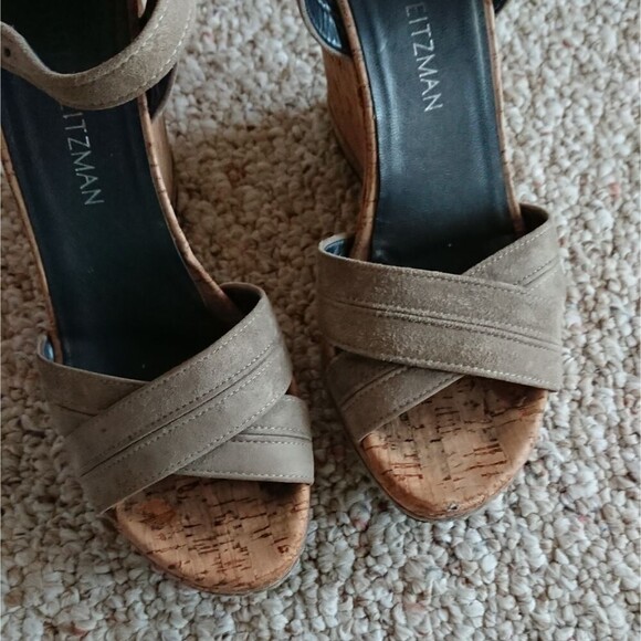 Stuart Weitzman Minky Wedge Sandal - Olive green size 6.5 - Picture 4 of 12